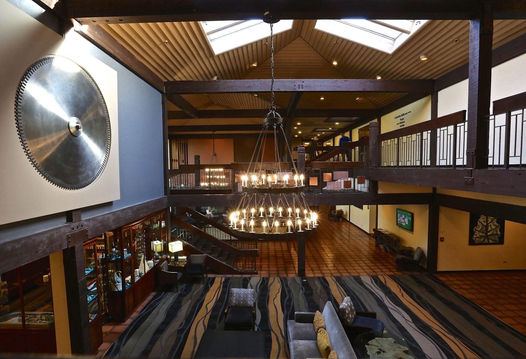 Valley River Inn Eugene Ngoại thất bức ảnh